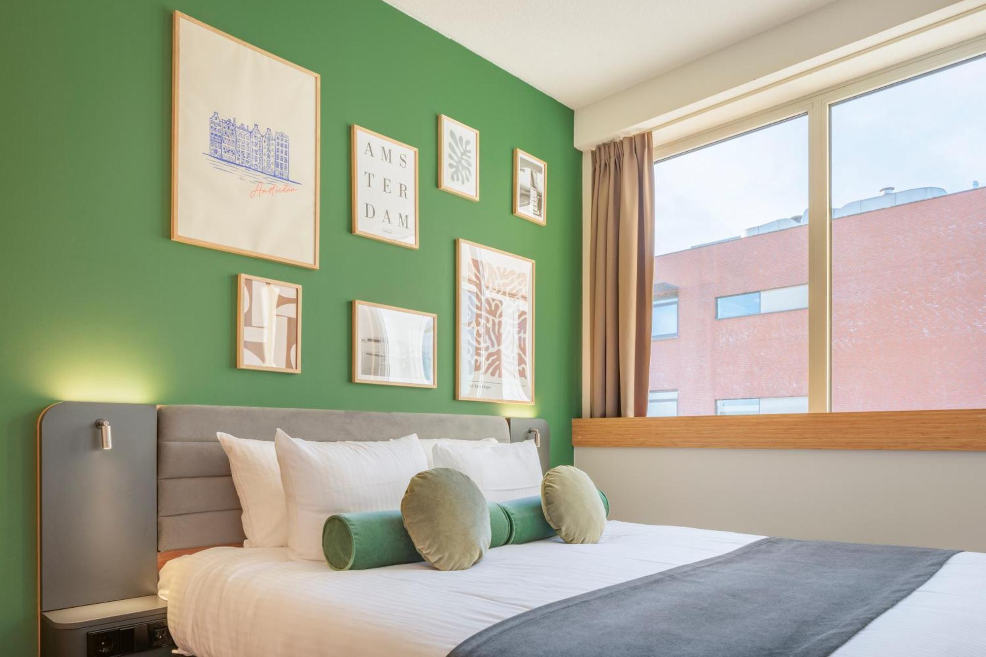 Maxhotel Amsterdam Airport Schiphol - Recently Renovated Hoofddorp Exterior foto