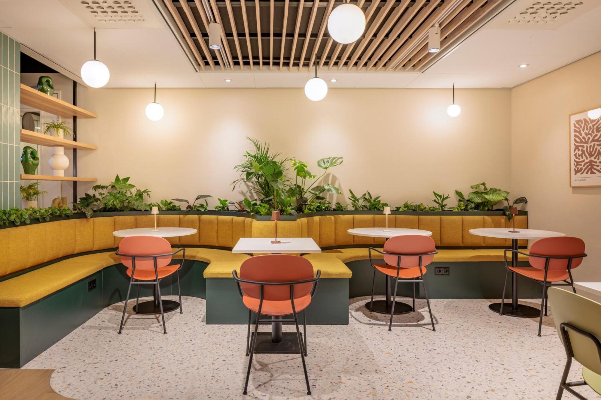 Maxhotel Amsterdam Airport Schiphol - Recently Renovated Hoofddorp Exterior foto